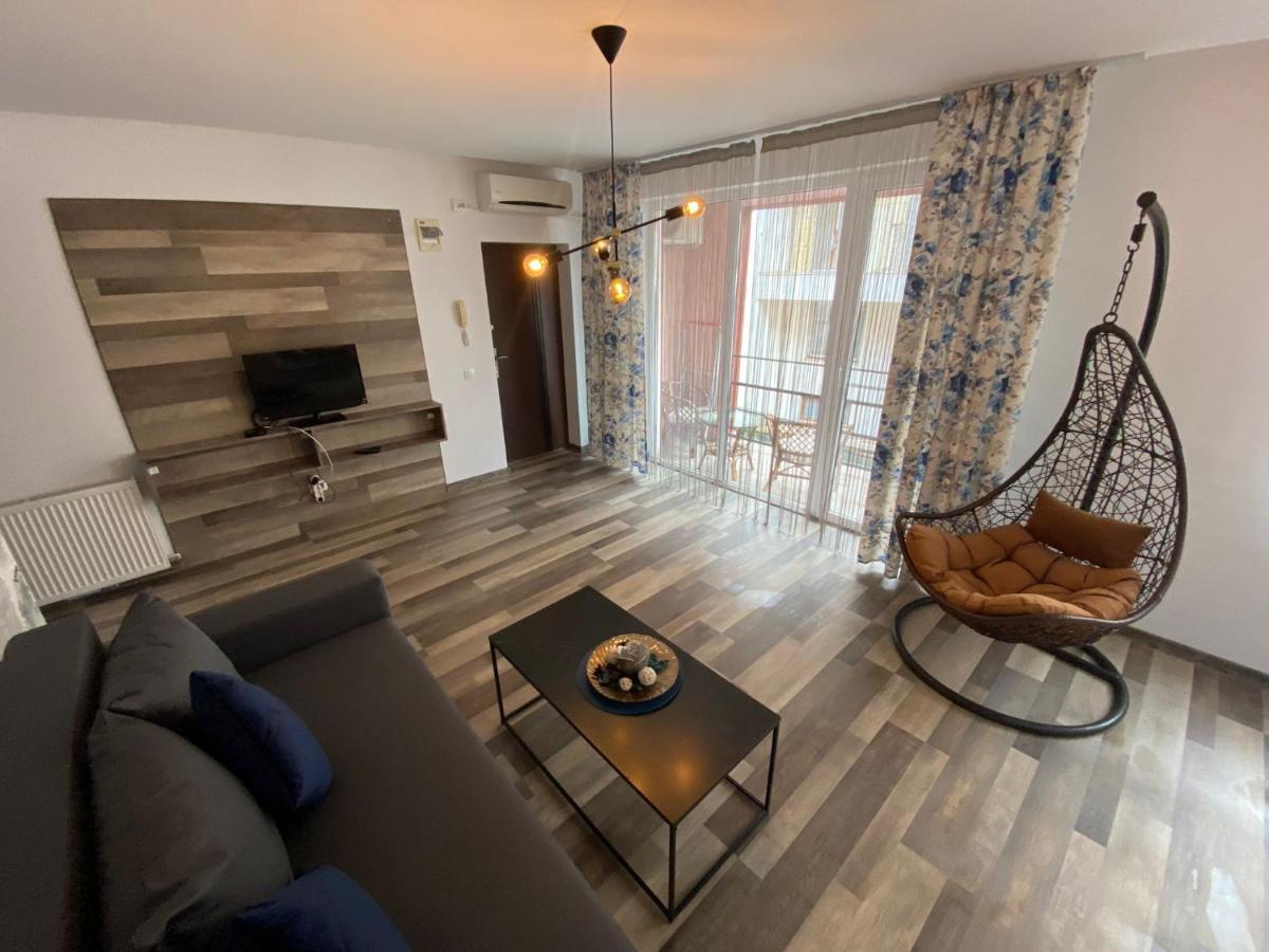 Apartament Ella T8 Năvodari Zewnętrze zdjęcie