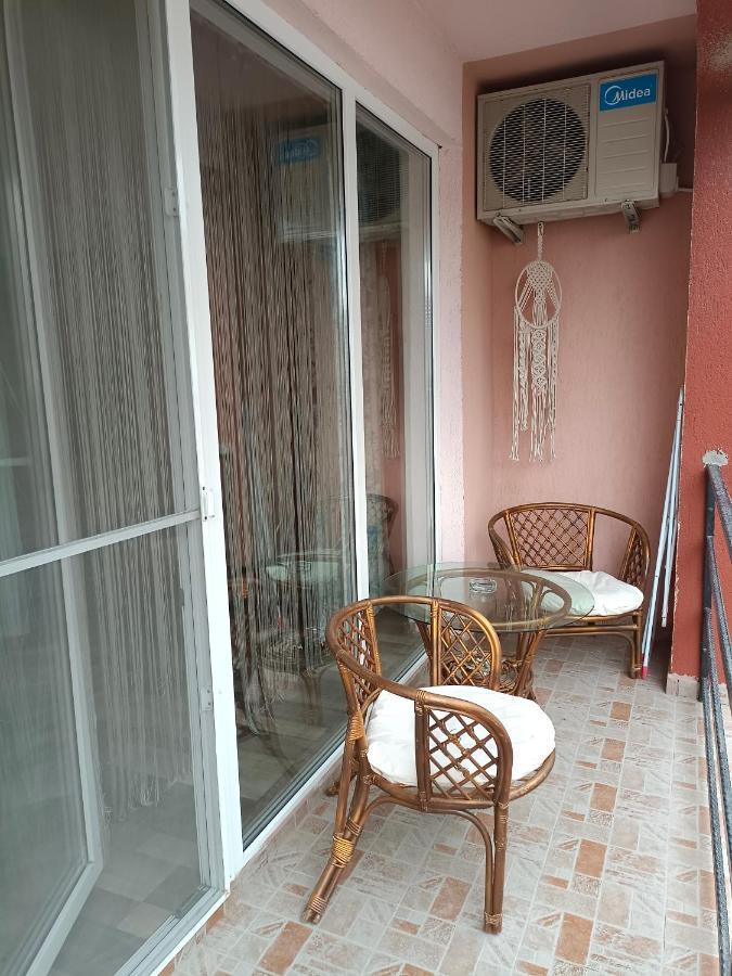 Apartament Ella T8 Năvodari Zewnętrze zdjęcie